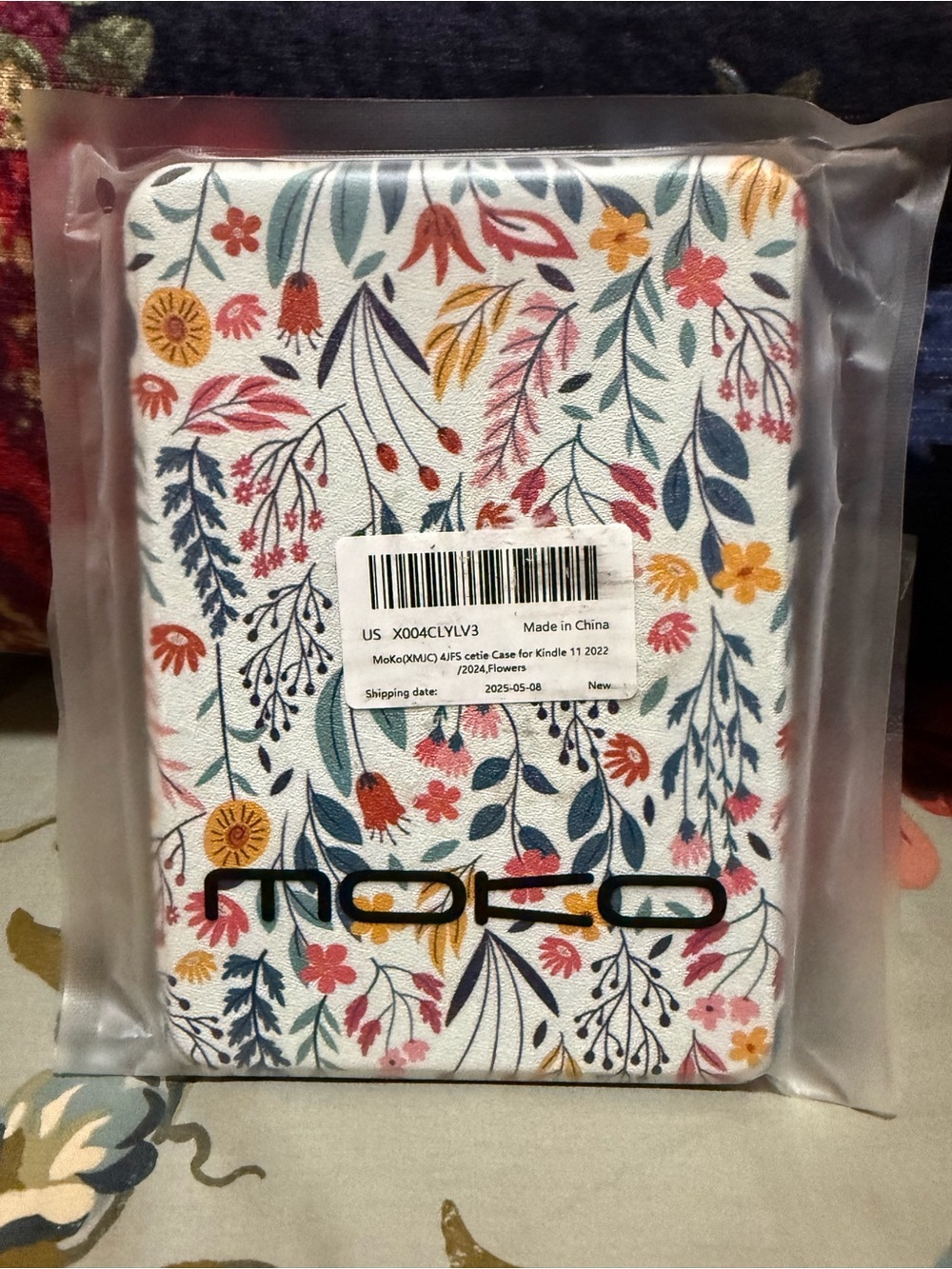 Moko Floral Tablet Case in White with Multicolor Flowers